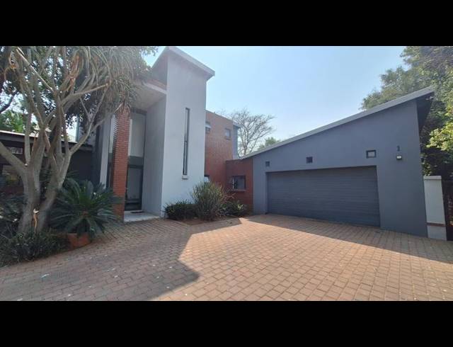 4 BEDROOM HOUSE FOR SALE IN MIDLANDS ESTATE